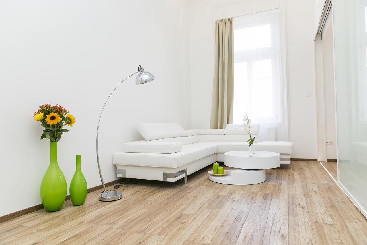 Apartamento Convenience & Chic By The Basilica Budapest Exterior foto