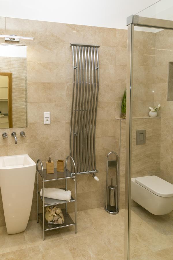 Apartamento Convenience & Chic By The Basilica Budapest Exterior foto
